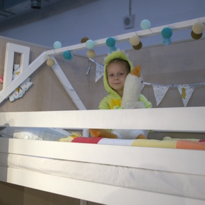 Кровать двуъярусная